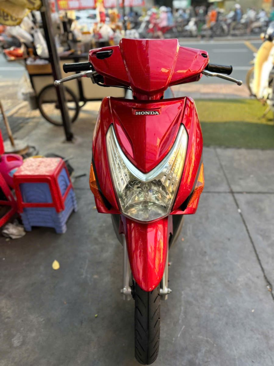 HONDA CLICK 110 – 2006 – XE NHỎ GỌN ĐI PHỐ BS 54P1-8512